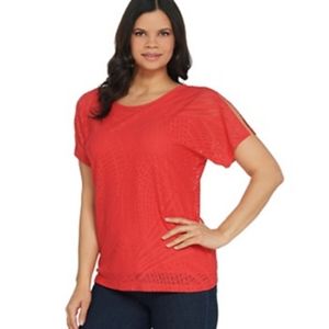 Ladies' Leo &Nicole lace top,